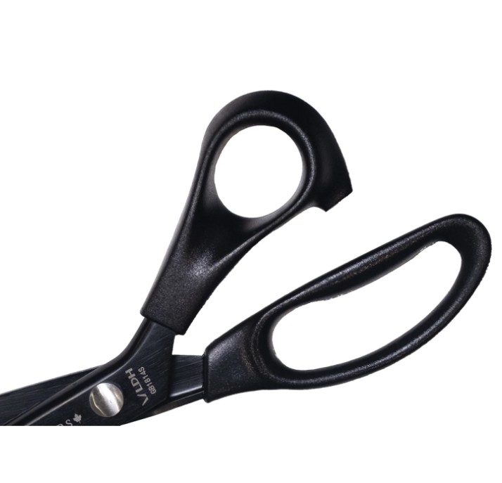 Midnight Edition Lightweight Scalloped Pinking Shears