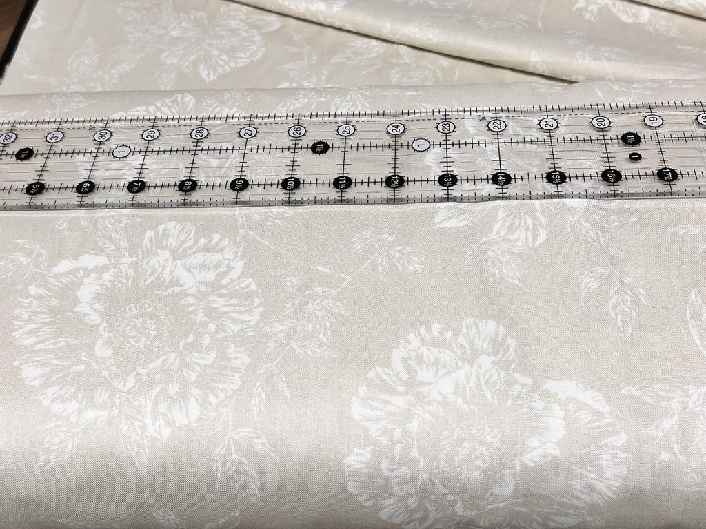 108in Linen Shadow Flower, WideBack, Greta Lynn, Benartex