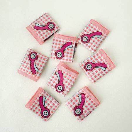 Rotary Cutter Woven Labels by Minki Kim, Sewing Illustration